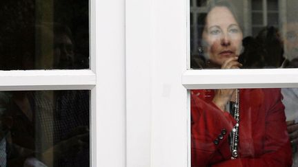 La candidate socialiste S&eacute;gol&egrave;ne Royal apr&egrave;s sa d&eacute;faite face &agrave; Olivier Falorni dans la 1&egrave;re circonscription de Charente-Maritime &agrave; La Rochelle, le 17 juin 2012. (NICOLAS TUCAT / AFP)