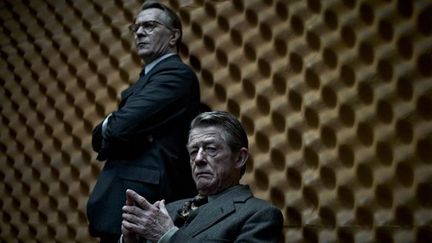 Gary Oldman et John Hurt dans &quot;La Taupe&quot; de Tomas Alfredson
 (StudioCanal)