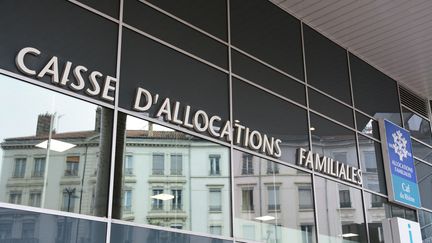 La caisse d'allocation familiale à Lyon (Rhône), le 19 décembre 2023. (ROMAIN DOUCELIN / HANS LUCAS)