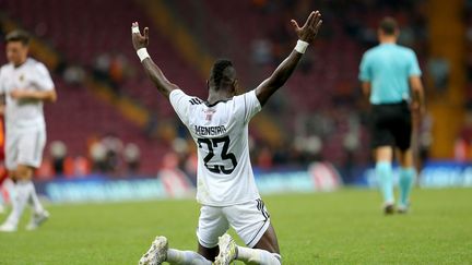 Samuel Mensah célèbre la qualification d'Östersund en Europa League (BERK OZKAN / ANADOLU AGENCY)