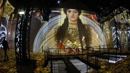 Exposition numérique Gustav Klimt à l'Atelier des Lumières à Paris.
 (FRANCOIS GUILLOT / AFP)