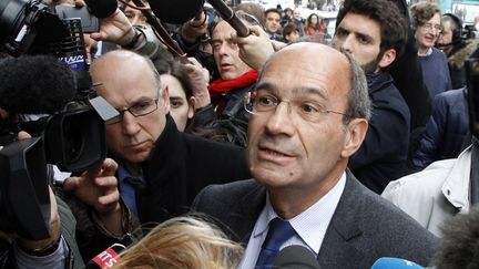 Eric Woerth arrive &agrave; la r&eacute;union extraordinaire de l'UMP au lendemain de l'&eacute;lection pr&eacute;sidentielle, le 7 mai 2012, &agrave; Paris.&nbsp; (FRANÇOIS GUILLOT / AFP)