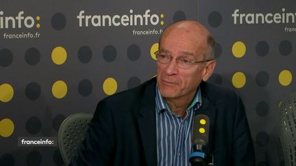 Daniel Thomas,&nbsp;cardiologue, vice-président de l’Alliance contre le tabac, était l'invité de franceinfo vendredi 1er novembre 2019. (FRANCEINFO / RADIO FRANCE)