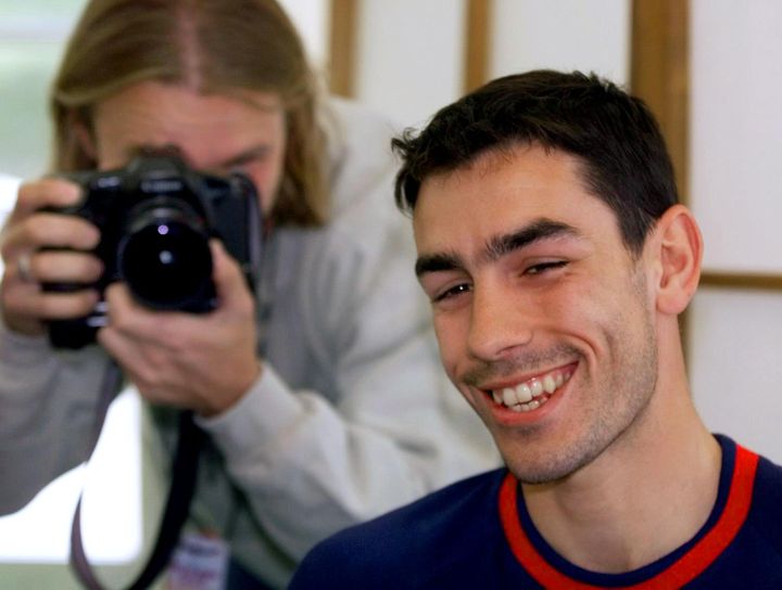 Le milieu de terrain des Bleus Robert Pirès, le 22 mai 1998 à Clairefontaine. (GABRIEL BOUYS / AFP)