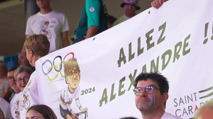 Paralympiques 2024 : le village breton de Saint-Caradec est venu soutenir Alexandre Léauté (France 2)