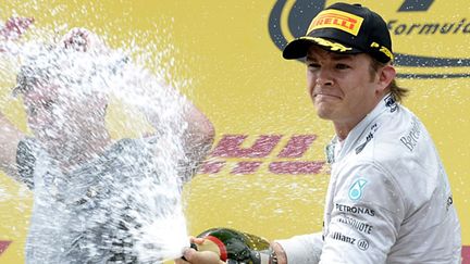 L'Allemand Nico Rosberg heureux sur le podium