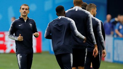 Antoine Griezmann lors d'un&nbsp;entraînement des Bleus à Saint-Pétersbourg (Russie), lundi 9 juillet. (MIKE KIREEV / NURPHOTO / AFP)