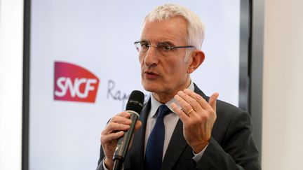 Le président de la SNCF, Guillaume Pépy, le 27 février 2017.&nbsp; (ERIC PIERMONT / AFP)