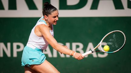 La joueuse de tennis française, Elsa Jacquemot, lors de sa finale&nbsp;victorieuse du tournoi juniors de Roland-Garros,&nbsp;le 10 janvier 2020, à Paris.
 (ROB PRANGE / SPAINDPPI)