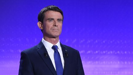 Valls évoque Trump pour répondre à une question sur les SDF