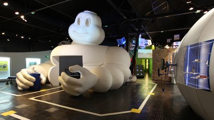 La marque a son musée à Clermont-Ferrand qui raconte l'aventure Michelin du mardi au dimanche de 10h à 18h. Le bibendum, l'icône de la marque dans l'espace 6 : "Du génie dans la publicité".&nbsp; (FRANCOIS BAUDIN / MICHELIN)