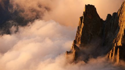 L'aiguille du Peigne, objectif des deux randonneuses, le 9 août 2013. (HAGENMULLER JEAN-FRANCOIS / HEMI / AFP)