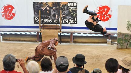 Une performance au&nbsp;musée ninja Iga-ryu de la région de Mie en 2012.&nbsp; (KAZUHIRO NOGI / AFP)