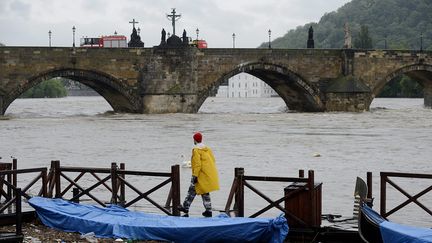 The flooded Vltava river and medevial Charles Bridge in central Prague, Czech Republic, 03 June 2013. (MAXPPP)