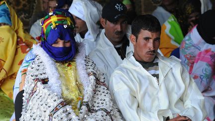 Mariage berbère dans un village d'Imilchil, dans le Haut Atlas en 2010.&nbsp; (ABDELHAK SENNA / AFP)