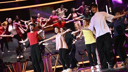 La danse officielle des Jeux olympiques et paralympiques, dévoilée lors du Téléthon 2023.