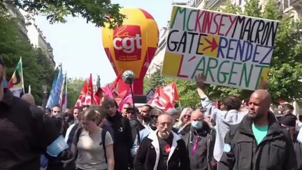 Manifestations du 1er-Mai : à six semaines des législatives, un défilé très politique à Paris (Capture d'écran France 2)