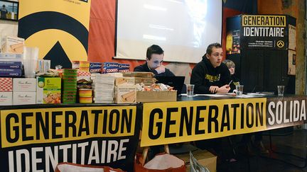 Des membres du groupuscule d'extr&ecirc;me-droite G&eacute;n&eacute;ration identitiaire en conf&eacute;rence de presse &agrave; Lyon, le 22 janvier 2013. (  MAXPPP)