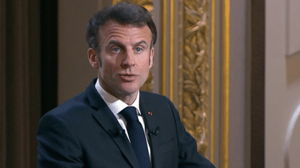 Emmanuel Macron prône une coopération avec l'Afrique pour laisser la Franceafrique au passé. Pour le président de la République, la France doit à nouveau se battre pour s'y faire une place.