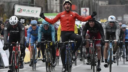 L'Italien Sonny Colbrelli (Bahrein) vainqueur de l'étape (PHILIPPE LOPEZ / AFP)