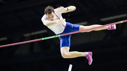 Renaud Lavillenie a passé 5,92m ce mercredi en Suède (SEBASTIAN WELLS/PIXATHLON/SIPA / PIXATHLON)