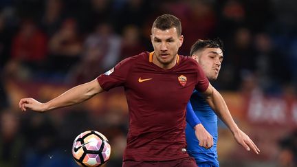 Edin Dzeko et la Roma ont encore brillé (FILIPPO MONTEFORTE / AFP)