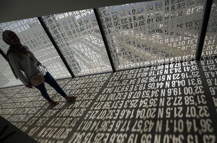 Installation dans l'exposition "Jérusalem vit" au Musée palestinien de Bir Zeit.
 (ABBAS MOMANI / AFP)