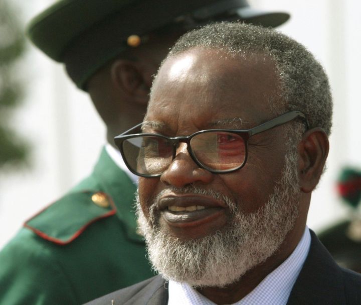 Sam Nujoma, premier président de la Namibie au sommet de l'Union africaine à Abuja le 29 janvier 2005. (Photo Reuters/George Esiri)