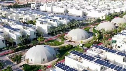 Émirats arabes unis : une ville 100% durable à l'essai