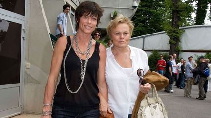 Muriel Robin et Anne Le Nen à Roland Garros (juin 2011)
 (Nivière / Niko / SIPA)