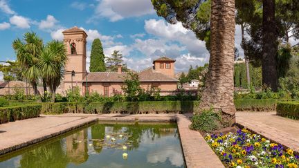 Le parador du couvent San Francisco à l'Alhambra en Andalousie à Grenade.&nbsp; (UNIVERSAL IMAGES GROUP VIA GETTY)