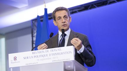 &nbsp; (Nicolas Sarkozy lors de la réunion de travail sur la politique d'immigration au siège des Républicains à Paris le 16 septembre 2015 © MaxPPP)