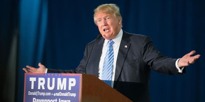 Donald Trump lors d'un meeting à Davenport (Iowa, Etats-Unis), le 5 décembre 2015.


	  (Scott Olson / Getty Images North America  / AFP)