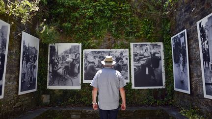 Photographie en plein-air à La Gacilly (Morbihan, juillet 2016)
