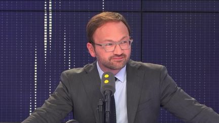 Patrick Mignola, député MoDem de la Savoie, le 11 octobre 2018 sur franceinfo. (FRANCEINFO)