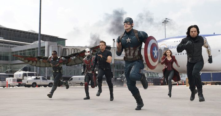 Anthony Mackie, Chris Evans, Elizabeth Olsen, Jeremy Renner, Paul Rudd dans "Captain America : Civil War" de Anthony Russo et Joe Russo
 (Copyright The Walt Disney Company France)