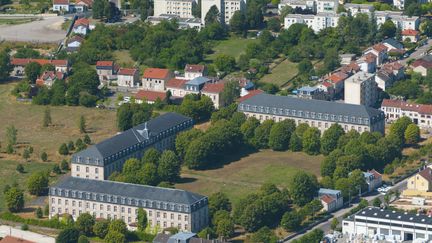 A Verdun (Meuse), la caserne Miribel ici photographiée le&nbsp;2 mars 2016, recevra une subvention de 1,6 million d'euros dans le cadre&nbsp;du "fonds friche". (THIERRY GRUN / ONLY FRANCE)