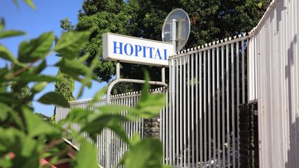 L'hôpital de Mamoudzou à Mayotte. (CHAFION MADI / AFP)