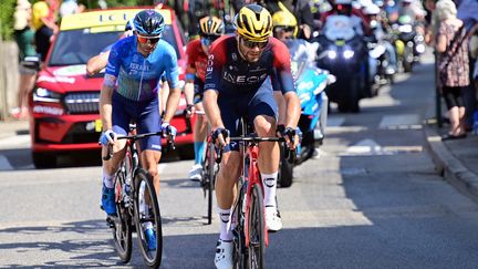 Filippo Ganna emmène l'échappée lors de la 13e étape du Tour de France, le 15 juillet 2022 (POOL PETE GODING / AFP)