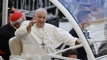 Le Pape François lors de sa messe au stade Vélodrome de Marseille, le 23 septembre 2023. (PENNANT FRANCK / MAXPPP)