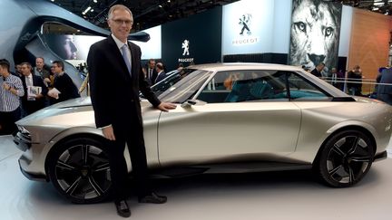 Carlos Tavares, président du directoire de PSA et futur directeur général de l'alliance avec Fiat Chrysler si la fusion se confirme, le 2 octobre 2018 à Paris. (ERIC PIERMONT / AFP)