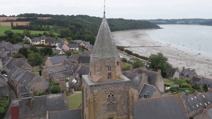 Bretagne : immersion dans le village de Saint-Suliac, le repaire des pêcheurs (France 3)