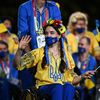 Une parasportive ukrainienne lors de la cérémonie d'ouverture des Jeux paralympiques de Tokyo, le 24 août 2021. (PHILIP FONG / AFP)