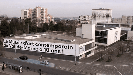 Le MAC/VAL (Musée d'art contemporain du Val-de-Marne) à Vitry-sur-Seine
 (Culturebox)