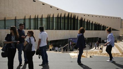 Des journalistes devant le  musée palestinien de Bir Zeit
 (ABBAS MOMANI / AFP)