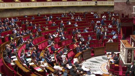 Taxe des super-profits : l’Assemblée nationale vote pour l’amendement contre l’avis du gouvernement