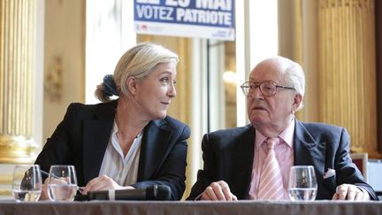 &nbsp; (Marine et Jean-Marie Le Pen en avril 2014 © Maxppp)