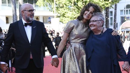 Valérie Lemercier, Sylvain Marcel et Danielle Fichaud à Cannes (CHRISTOPHE SIMON / AFP)