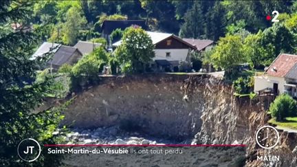 A la place de ce trou, il y avait la maison de Mathieu Airaudi à Saint-Martin-Vésubie (France 2)