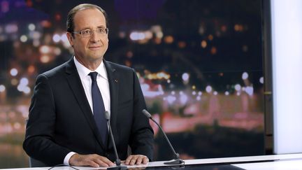 Le pr&eacute;sident Fran&ccedil;ois Hollande lors de son intervention t&eacute;l&eacute;vis&eacute;e sur France 2, le 29 mai 2012. (THOMAS SAMSON / AFP POOL)